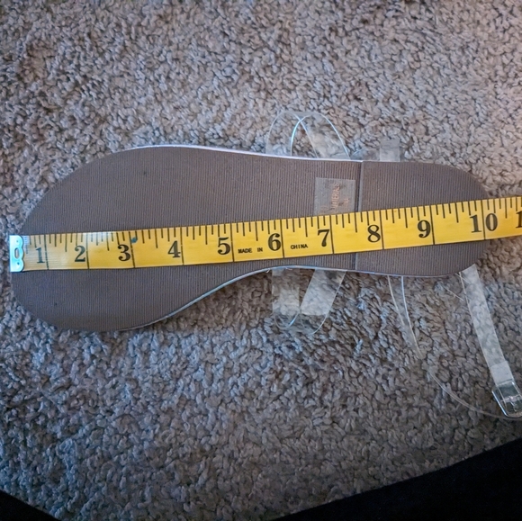 Gorgeous sandals - Picture 2 of 4